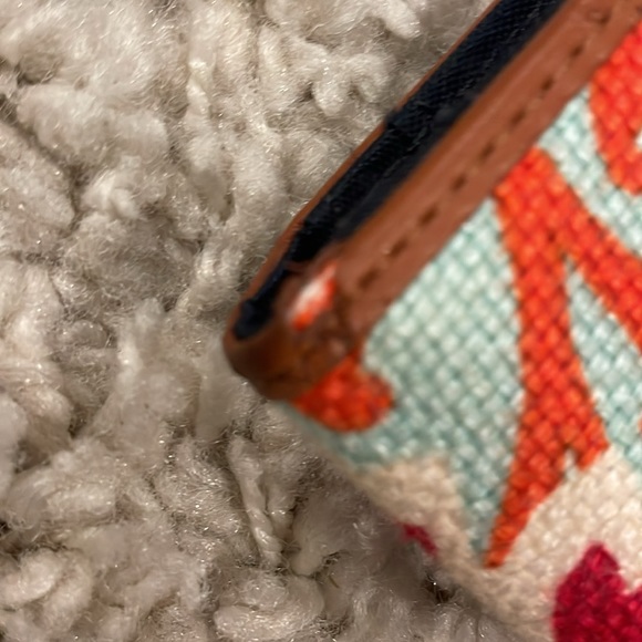 SPARTINA LINEN/LEATHER WALLET - Picture 10 of 10